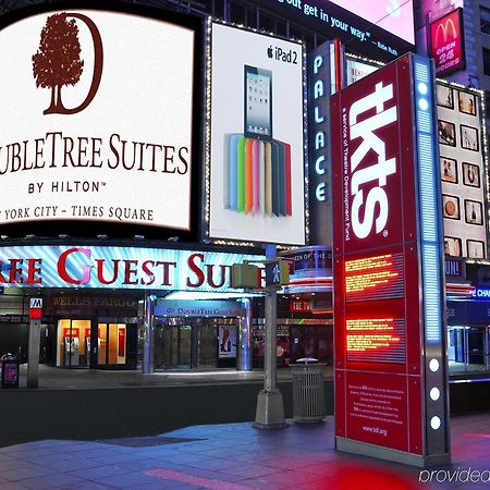Doubletree Suites By Hilton Nyc - Times Square Nueva York Exterior foto